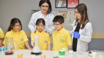 Esenyurt'ta Hayal Fabrikası'nda yolculuk