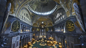 Ayasofya 5 yılda 40 milyon ziyaretçiyi ağırladı