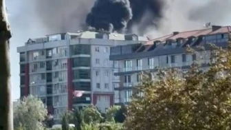 Beylikdüzü'ndeki yangın korku verdi