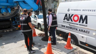 Fırtına yıktı geçti