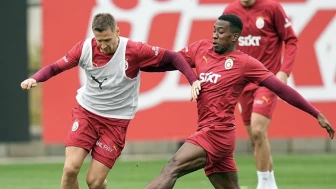 Galatasaray'da üç isme lisans yok