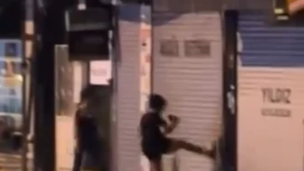 Beyoğlu'nda tamir ettirdiği telefonunun ekranı kırıldı