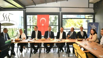 Esnaf, STK ve protokol ahilik sofrasında buluştu