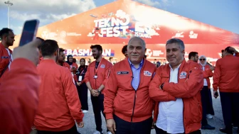 Fatih Belediye Başkanı Turan: Gençlerimizin teknolojiye ilgisi geleceğimizin teminatıdır!