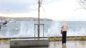 İstanbul'da lodos etkili oluyor