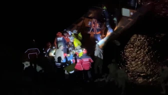 Sarıyer’de ormanda kaybolan kadın 7 saatlik çalışmayla denizden kurtarıldı