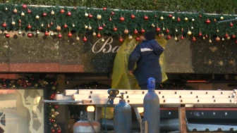 Baylan Pastanesi'nin kaçak bölümleri yıkılıyor!