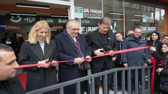 Bahçelievler Semt Lokantası'nda 4 çeşit yemek 55 lira