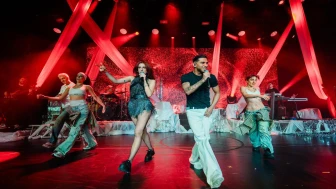 Selin, Bostancı Gösteri Merkezi sahnesinde yıldız gibi parladı