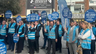 Bağımlılığa DEVA olacaklar: Esenyurt'ta 'uyuşturucu ve sanal kumar tehlikesi'ne dikkat çekildi