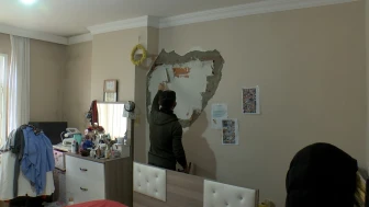 Ev başlarına yıkılacaktı!