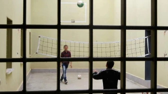 Cezaevlerinin mahkum çocukları