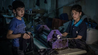 Küçük omuzlarda büyük yük