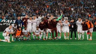 Bordo-mavililerin üst üste 3. finali