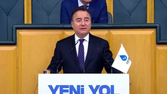 Babacan: Siyasette kalite çok düştü