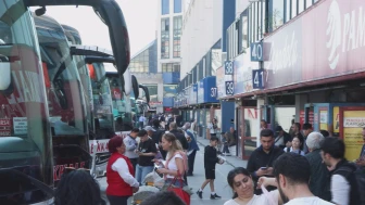 Otogarda bayram yoğunluğu var
