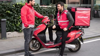 Yemek Sepeti el değiştiriyor
