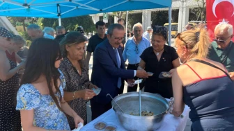 İYİ Parti GİK Üyesi Özdemir Polat, Bakırköy'de Aşure Etkinliğine Katıldı: "Dayanışmanın Gücüne Vurgu Yaptı"