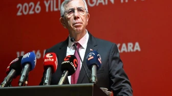 CHP'de yaprak dökümü sürüyor