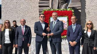 Erkan Sanatsever Ahilik Haftası'nda anlamlı plaketle onurlandırıldı