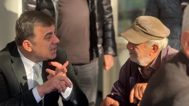 Doruk Bulut mahalle mahalle gezip vatandaşın sorunlarını dinliyor