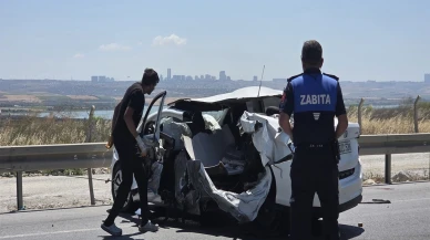 Çatalca'da otomobil bariyerlere çarptı: 1 astsubay hayatını kaybetti, 2 uzman çavuş yaralandı