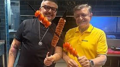 Şef Ayvaz Akbacak ve Teknik direktör Yılmaz Vural, sanat ocakbaşı'nda buluştu!