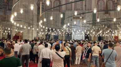 Fatih Camii'nde Gazze için dua edildi