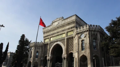Öğrenci yurtsuz!