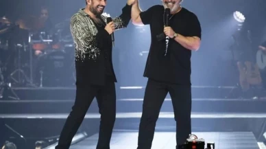 Cem Yılmaz tiye aldı: "Saatleri bile yaşlı, ööyk!"