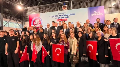 İBB, Yeşilköy Anadolu Lisesi'ne 100 Milyonluk Spor Salonu: Gençlere Cumhuriyet'e sahip çıkma çağrısı