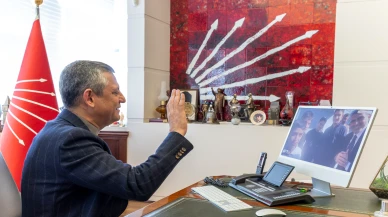 Özel, Adana'da Atatürk büstünü fırtınadan koruyan öğrencilerle görüştü