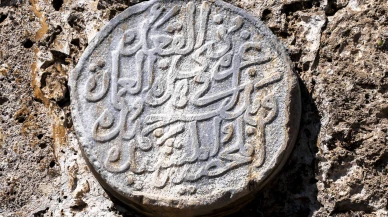 Kaleiçi'nde, Selçuklu'nun kayıp kitabeleri bulundu