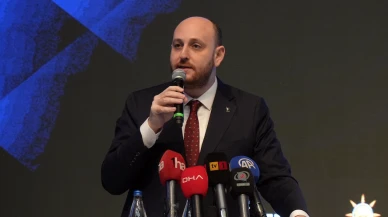 Ara seçimle oyalamak istiyorlar