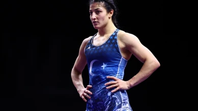 Milli güreşçi Elvira Süleyman Kamaloğlu, Avrupa ikincisi oldu