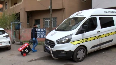 Kartal'da yalnız yaşayan kadın evinde bıçaklanmış halde ölü bulundu