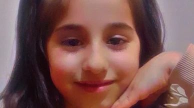 Zeytinburnu’nda beton parçasının başına düşmesi sonucu ölen çocuk son yolculuğuna uğurlandı