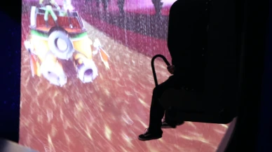 Türkiye’nin ilk uçan sinemasına yoğun ilgi