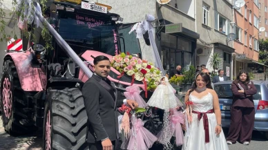 Sivas'tan İstanbul'a! Süslediği pembe traktörle gelini almaya gitti