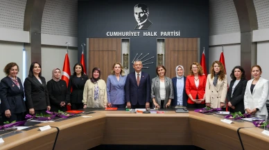 Özgür Özel, bazı siyasi partilerin kadın yöneticileriyle görüştü