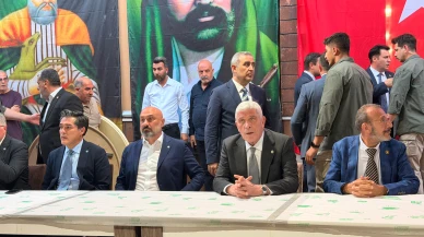 Müsavat Dervişoğlu: Cumhuriyet fazilettir