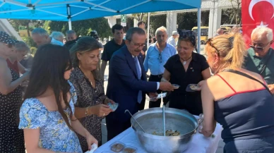 İYİ Parti GİK Üyesi Özdemir Polat, Bakırköy'de Aşure Etkinliğine Katıldı: "Dayanışmanın Gücüne Vurgu Yaptı"