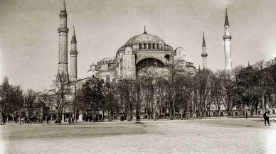 Fethin Mührü güne çıktı