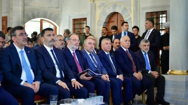 Fatih'te politika mesaisi yapıldı