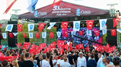 Eyüpsultan kırmızı beyaz