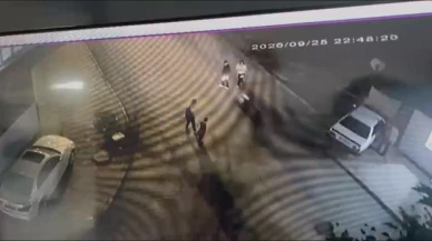 Kızıyla ekmek almaya giderken motosiklet çarptı