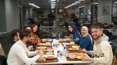 Öğrencilere ücretsiz yemek