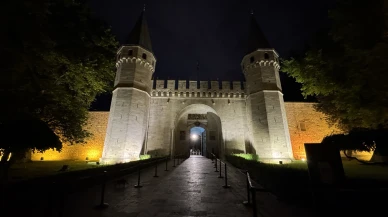 Topkapı Sarayı gece başka güzel