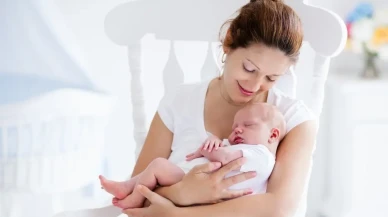Bebek ruh sağlığını güçlendirmek  için ebeveynlere öneriler