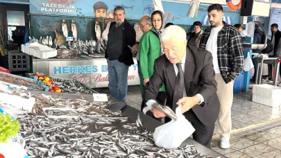 Hamsi ucuzladı tezgahlar şenlendi